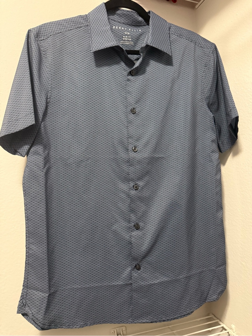 Perry Ellis Men's Short Sleeve Button-Up Shirt - Light Blue Microprint